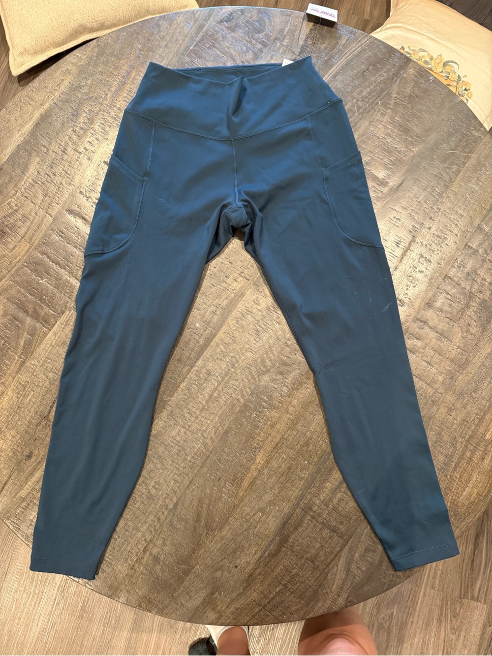 Nike Dark Teal/Blue High-Waist Leggings with Side Pocket. NWT. Size L. - Picture 2 of 5